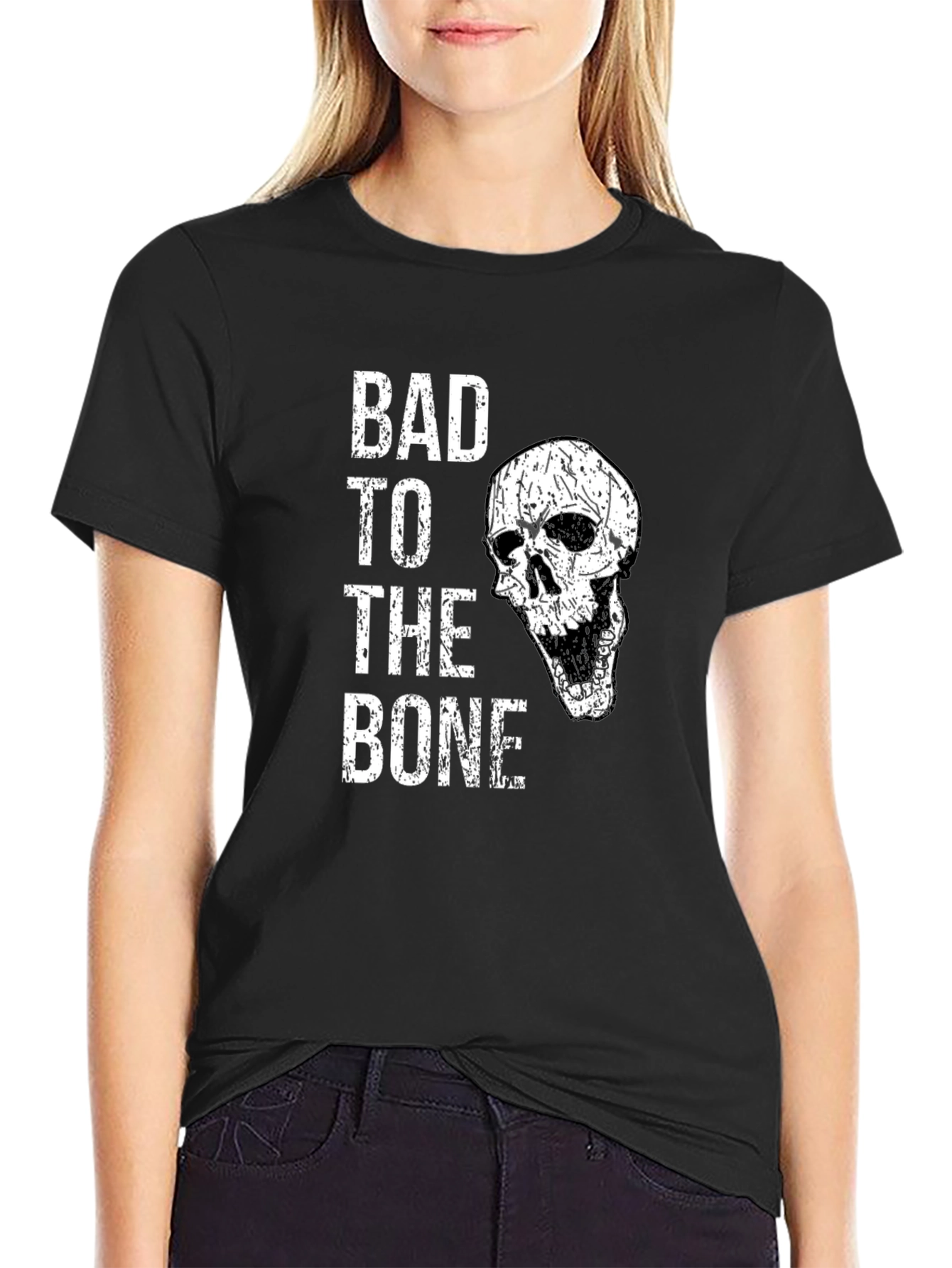 Camiseta Negra Bad to the Bone con Calavera