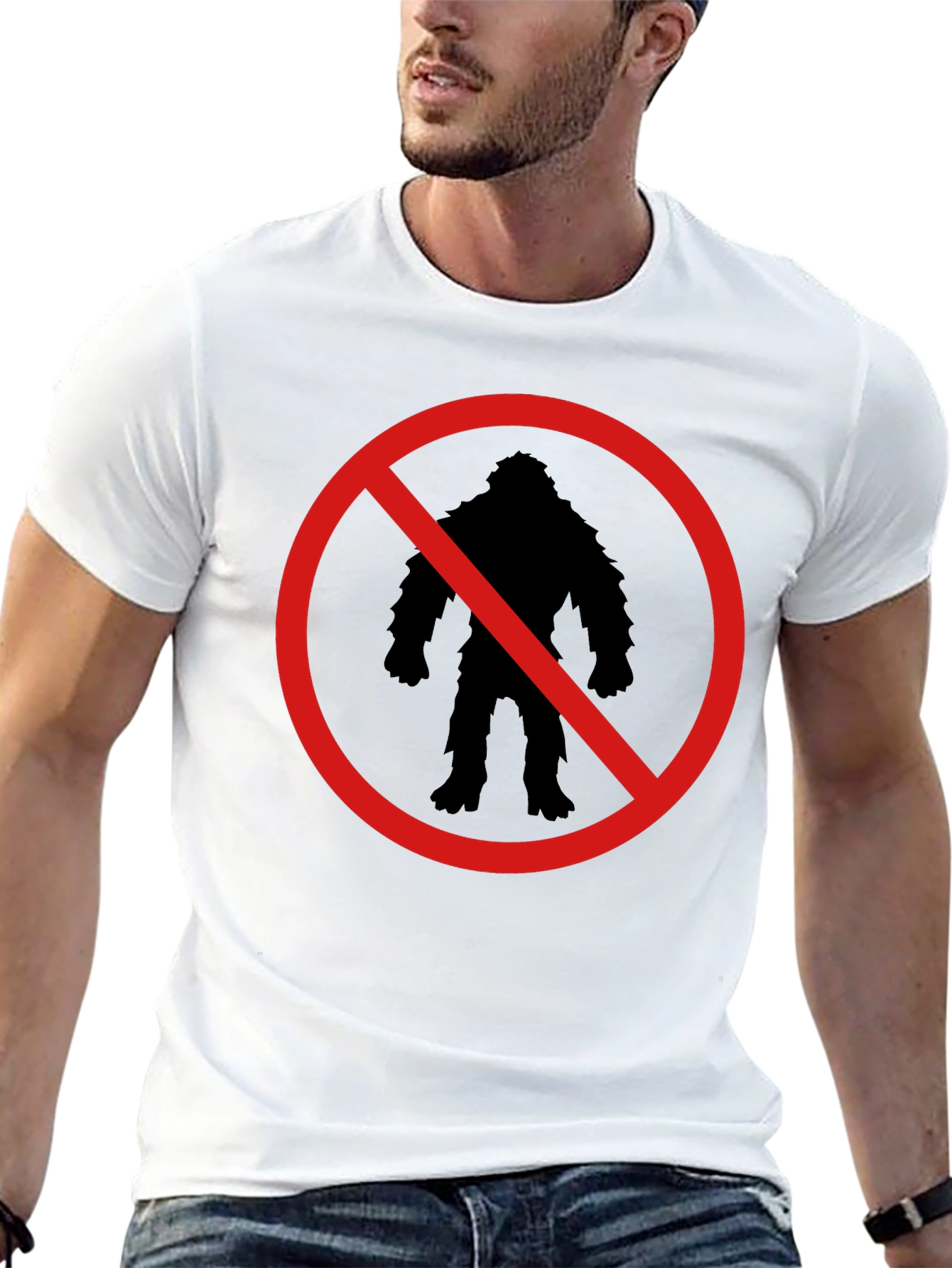 Camiseta Negra Prohibido Bigfoot