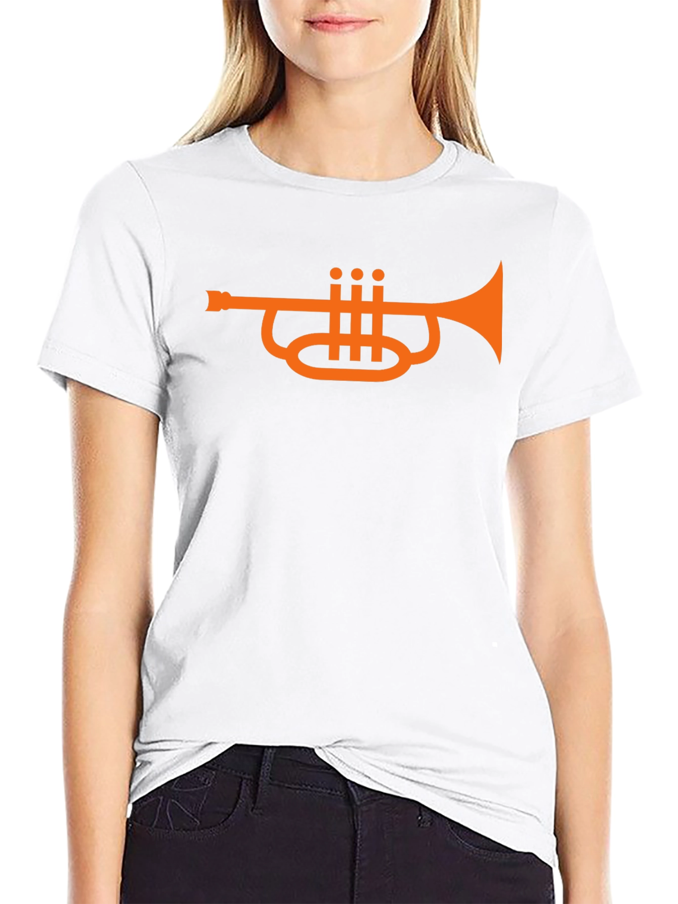 Camiseta Negra con Diseño de Trompeta Naranja
