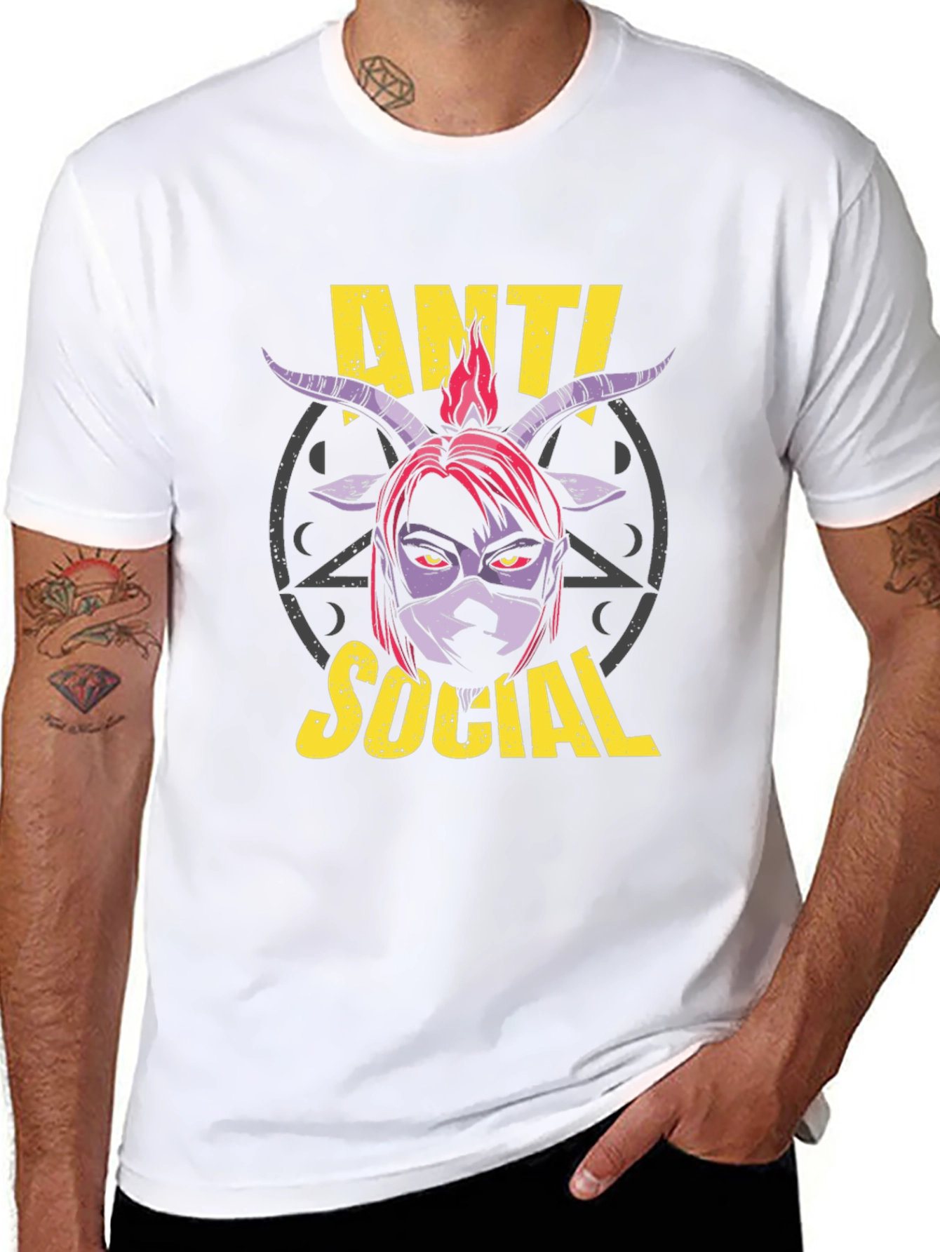 Camiseta Anti Social con Diseño Gráfico