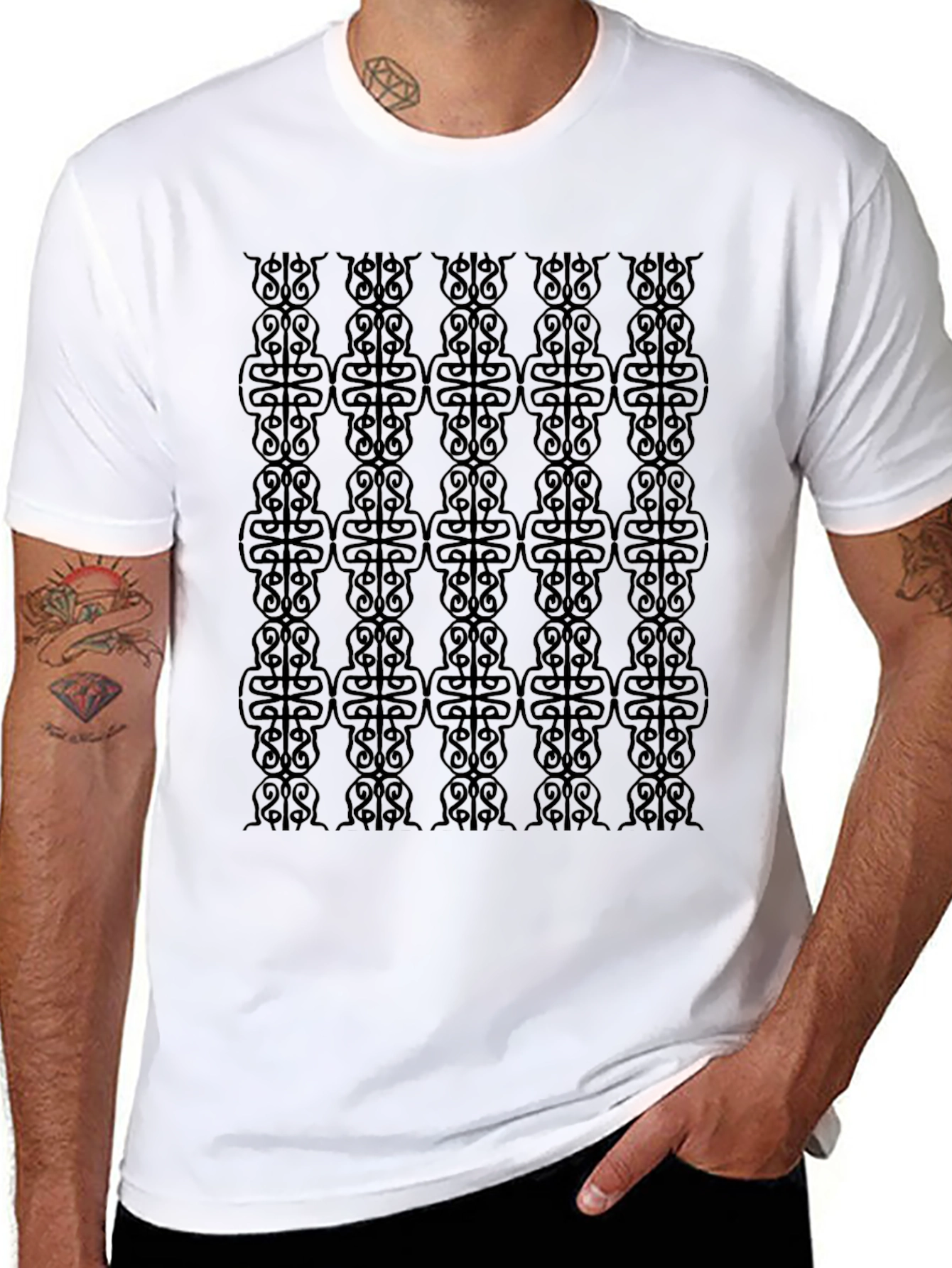 Camiseta Negra Estampada con Diseño Abstracto
