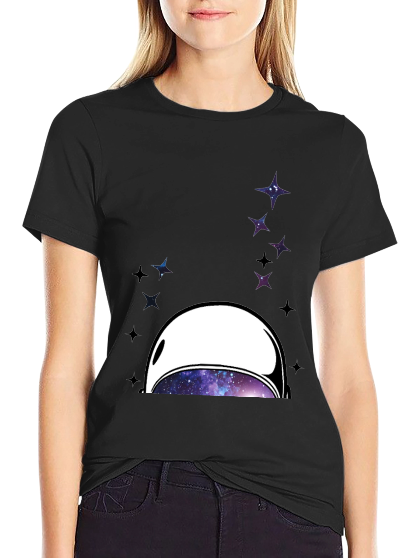 Camiseta Negra Espacial con Casco de Astronauta