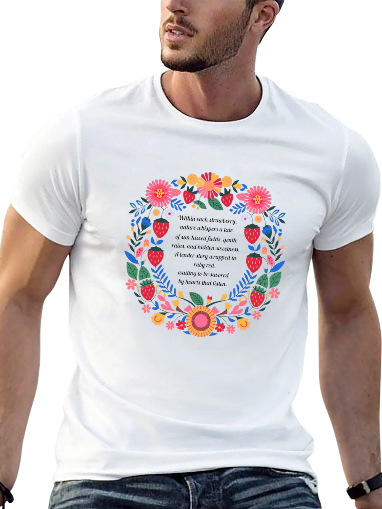 Camiseta Negra con Diseño Floral y de Fresas