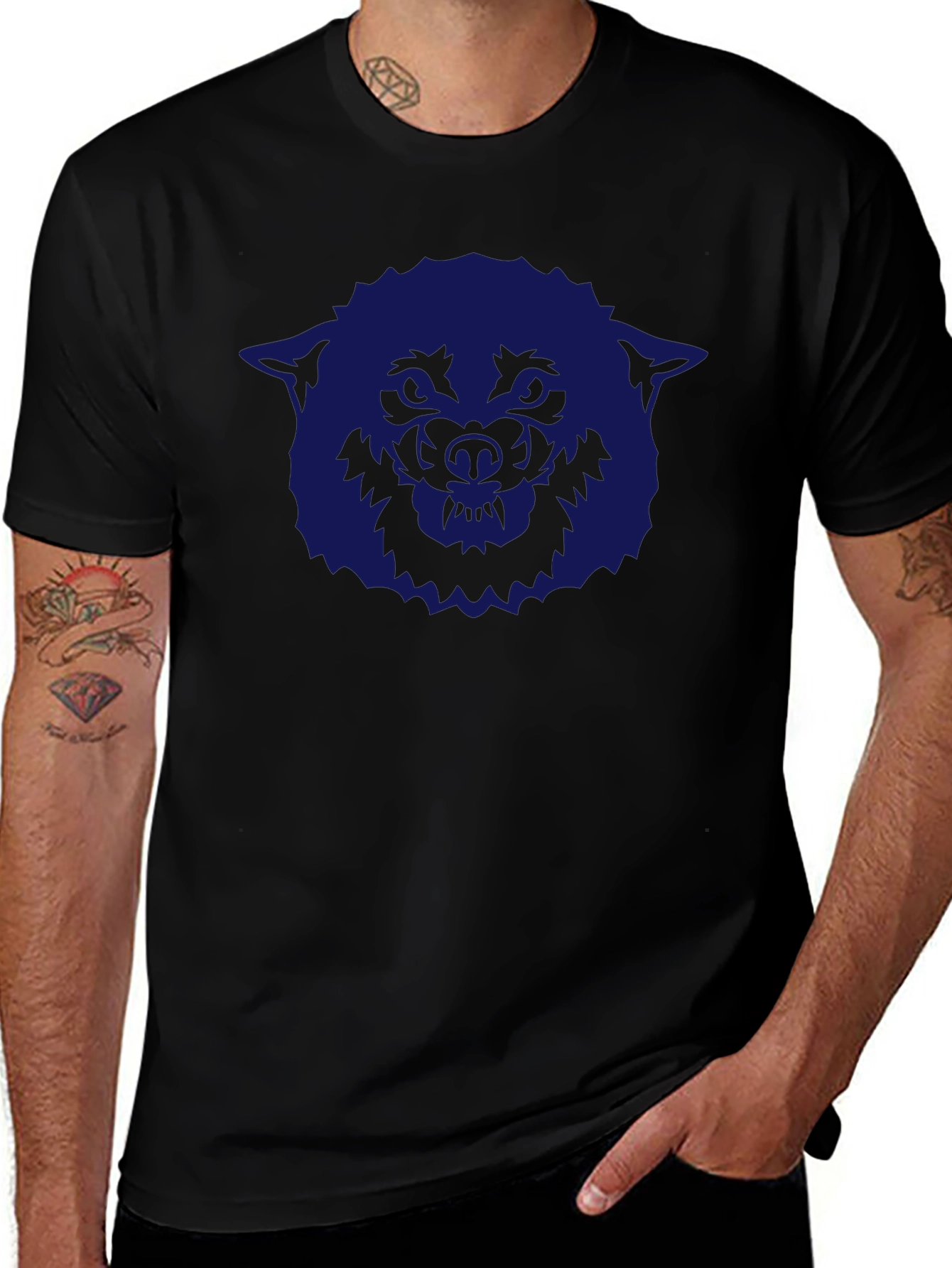 Camiseta Negra con Diseño de Lobo Azul
