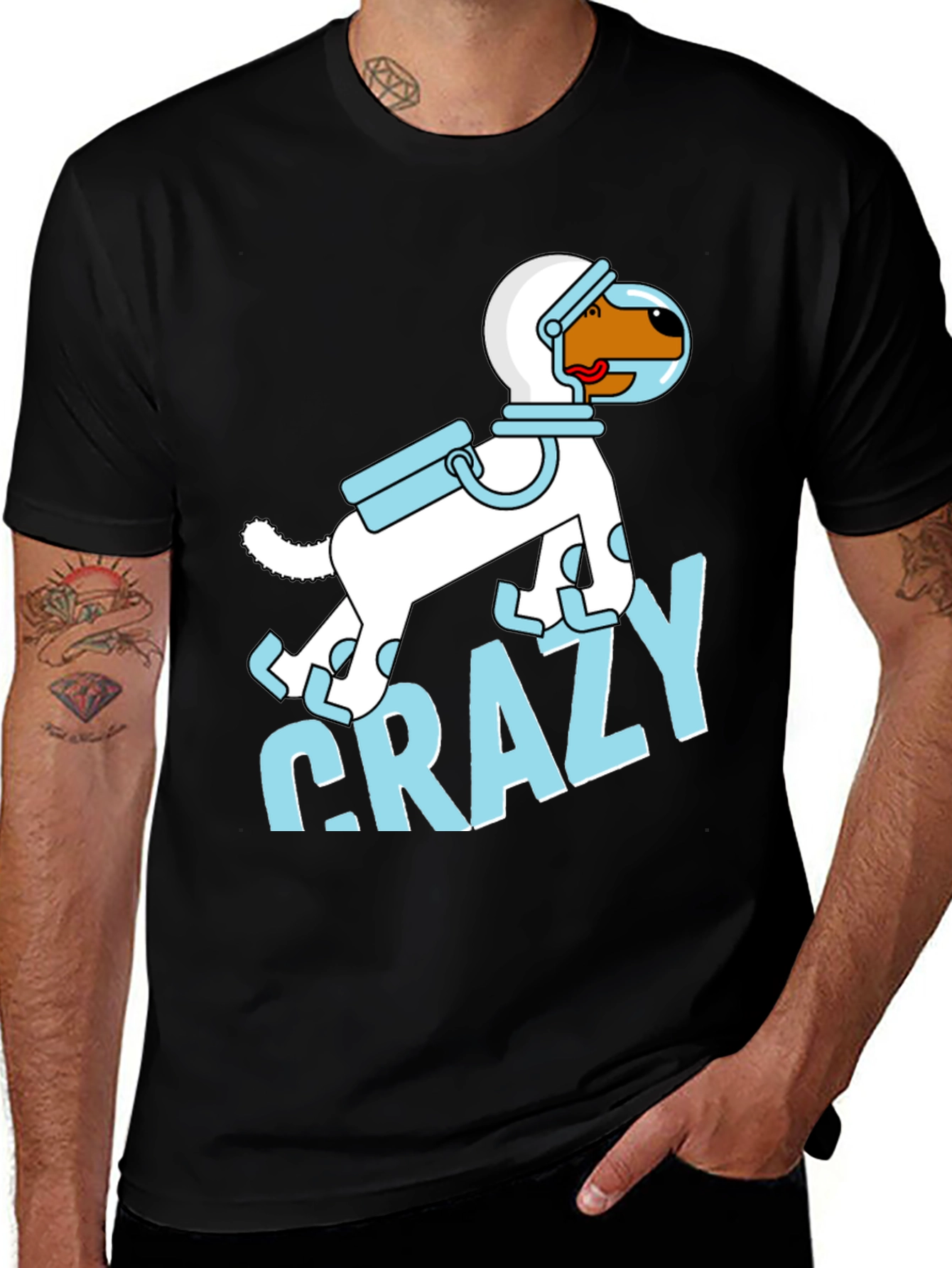 Camiseta Negra con Diseño de Perro Astronauta Loco