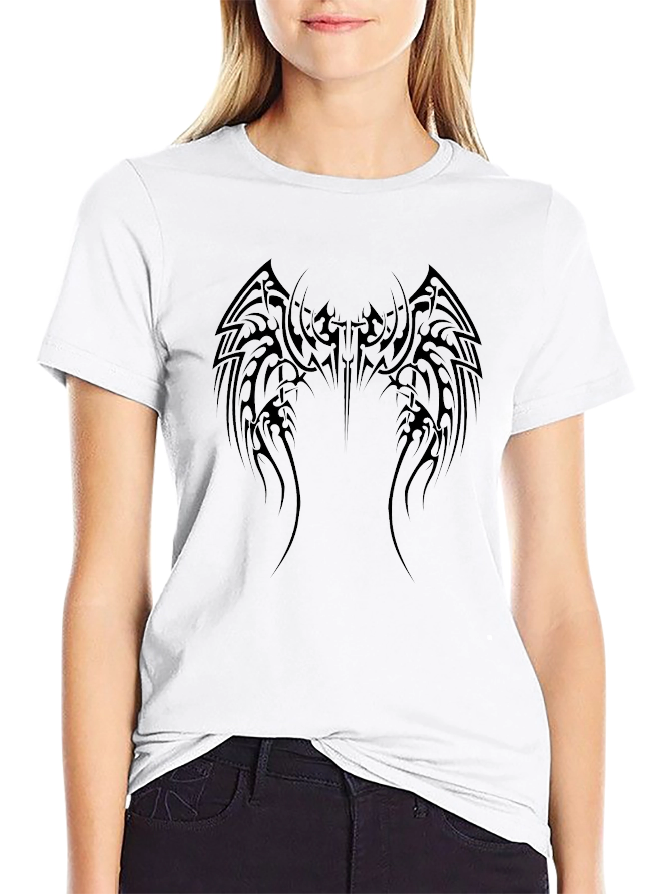 Camiseta Negra Hombre Diseño Tribal Alas