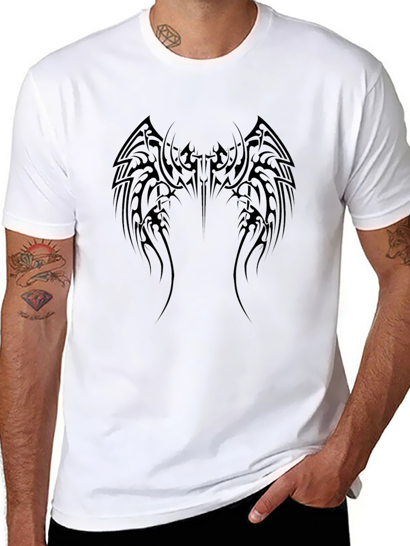 Camiseta Negra Hombre Diseño Tribal Alas