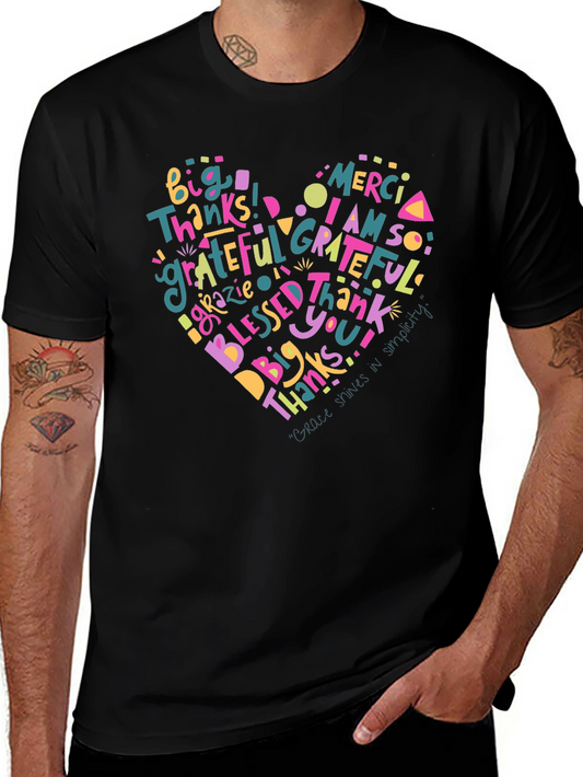 Camiseta Negra con Diseño de Corazón Agradecido