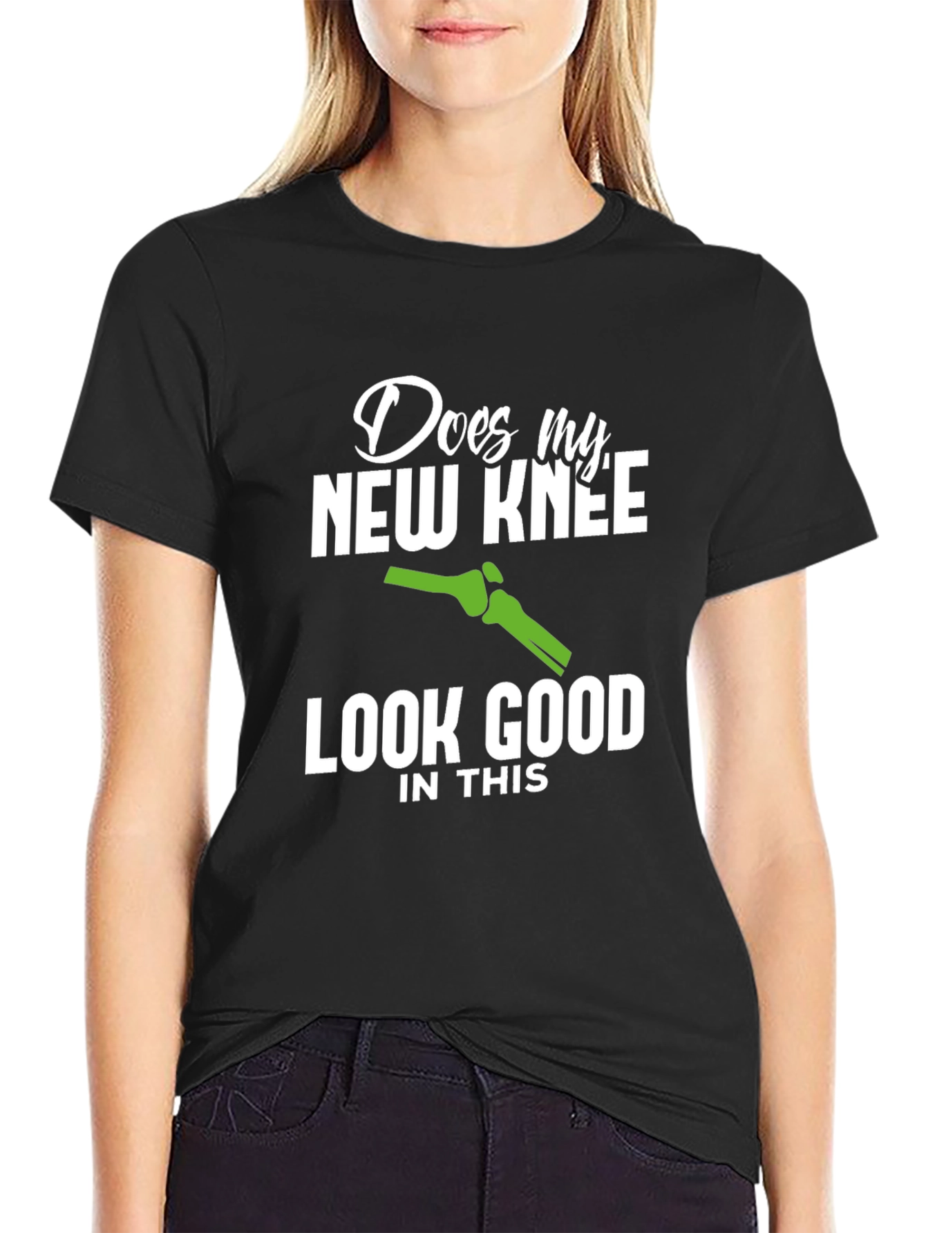 Camiseta Negra: Rodilla Nueva con Estilo