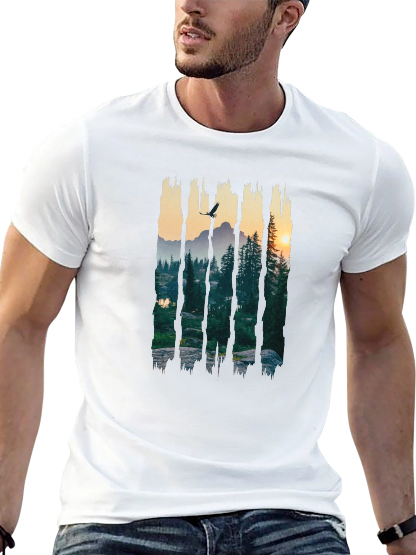Camiseta Negra: Paisaje Montañoso al Atardecer