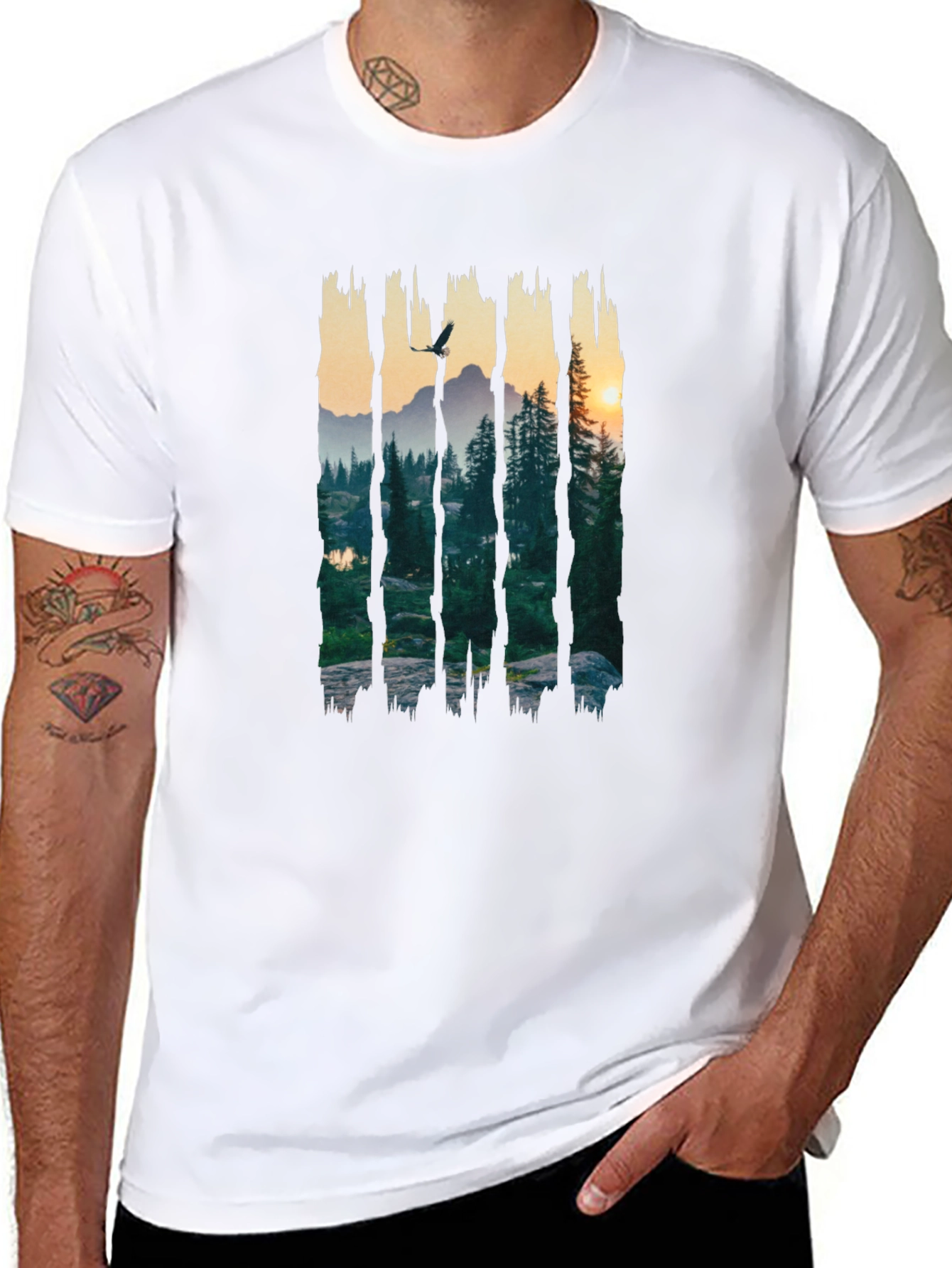 Camiseta Negra: Paisaje Montañoso al Atardecer