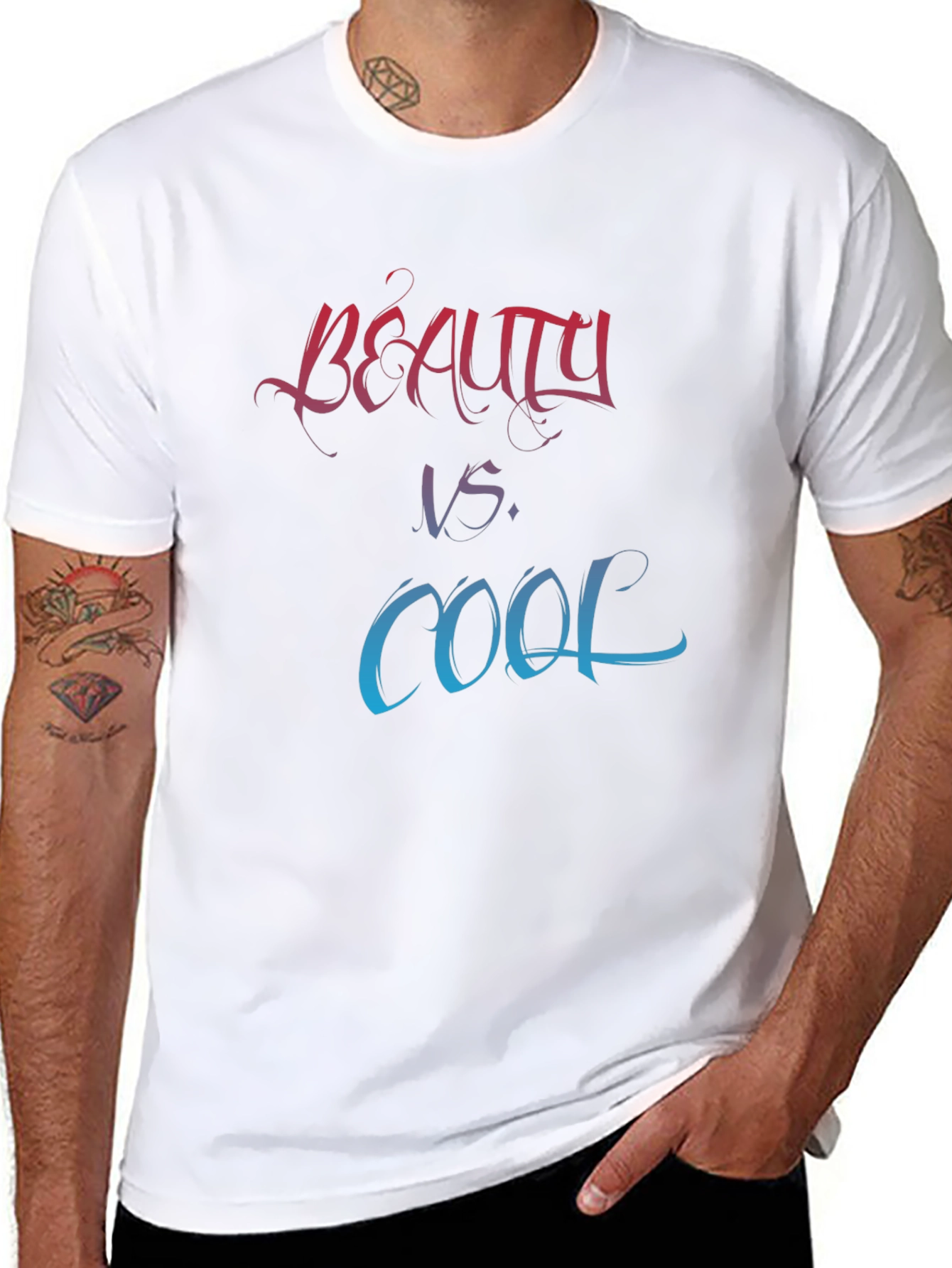 Camiseta Negra Estampada Belleza vs. Cool