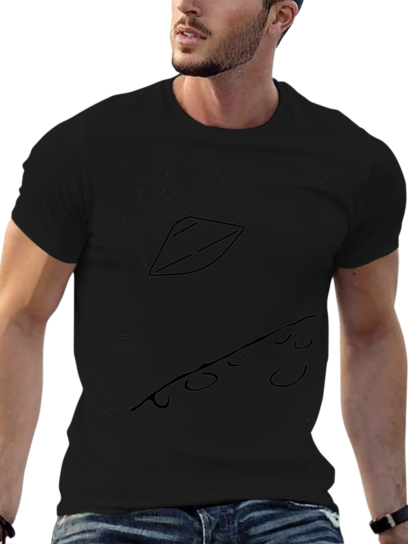 Camiseta Negra Gráfica: Ovni y Paisaje Abstracto