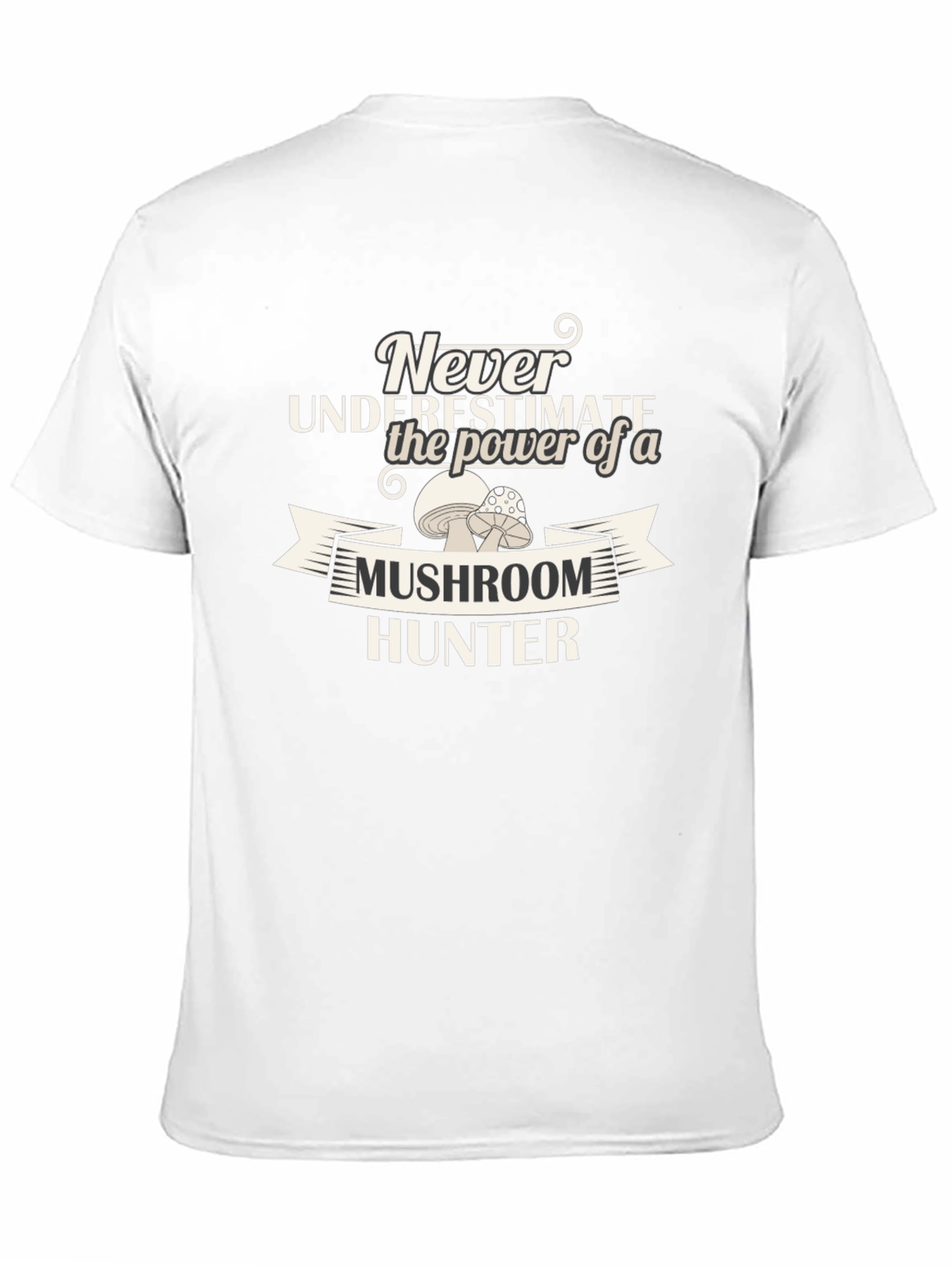 Camiseta Negra: Nunca Subestimes al Cazador de Setas