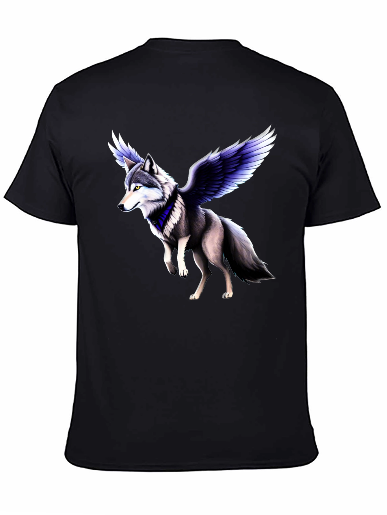 Camiseta Negra con Diseño de Lobo Alado