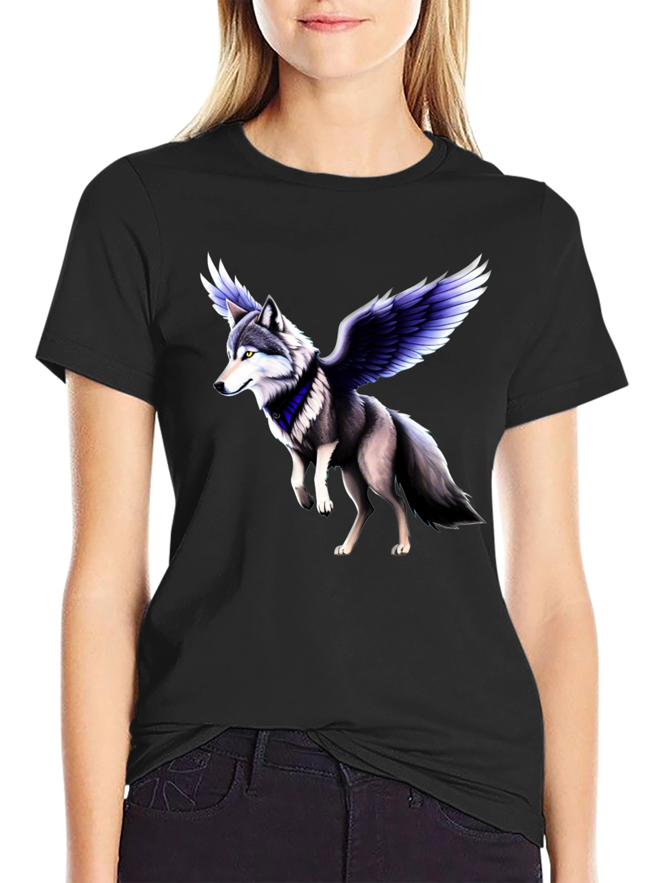 Camiseta Negra con Diseño de Lobo Alado