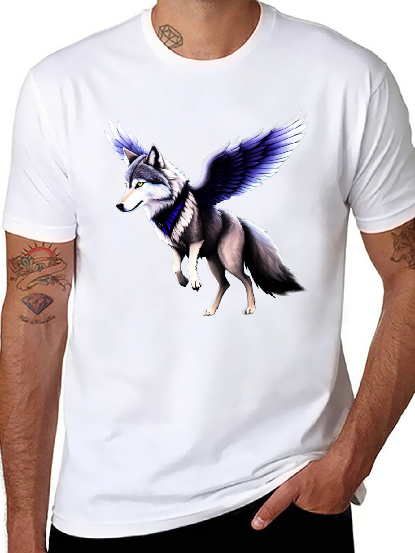 Camiseta Negra con Diseño de Lobo Alado