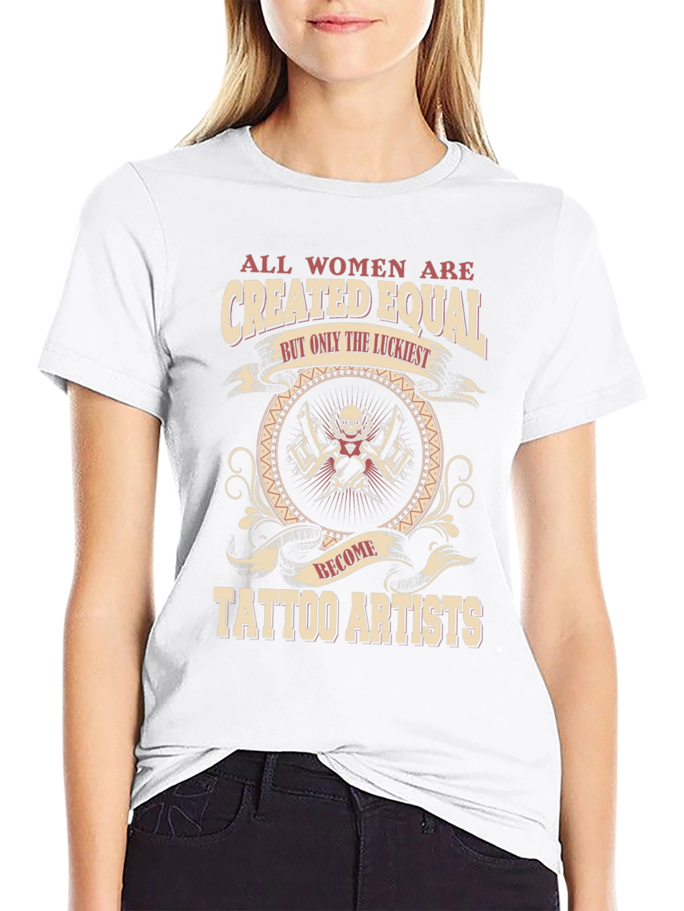 Camiseta Negra Artistas Tatuadoras: Iguales Pero Afortunadas