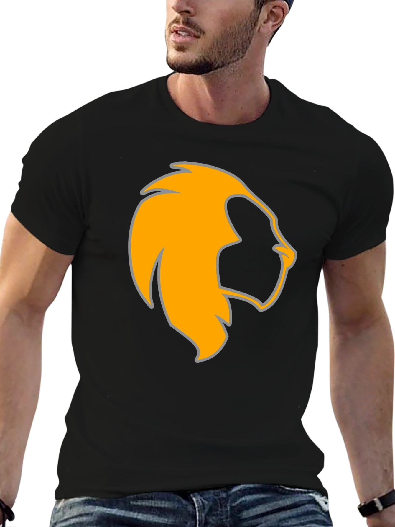 Camiseta Negra con León Naranja Estilizado