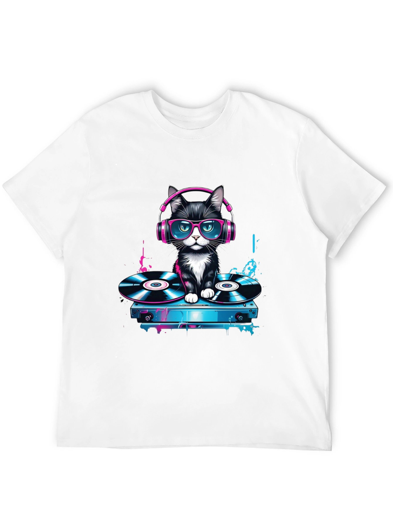Camiseta Negra con Gato DJ Neón