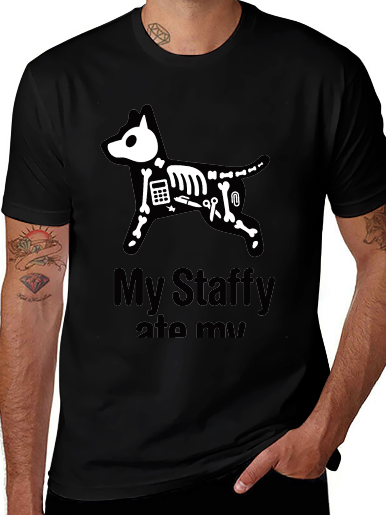 Camiseta Negra Mi Staffy Se Lo Comió