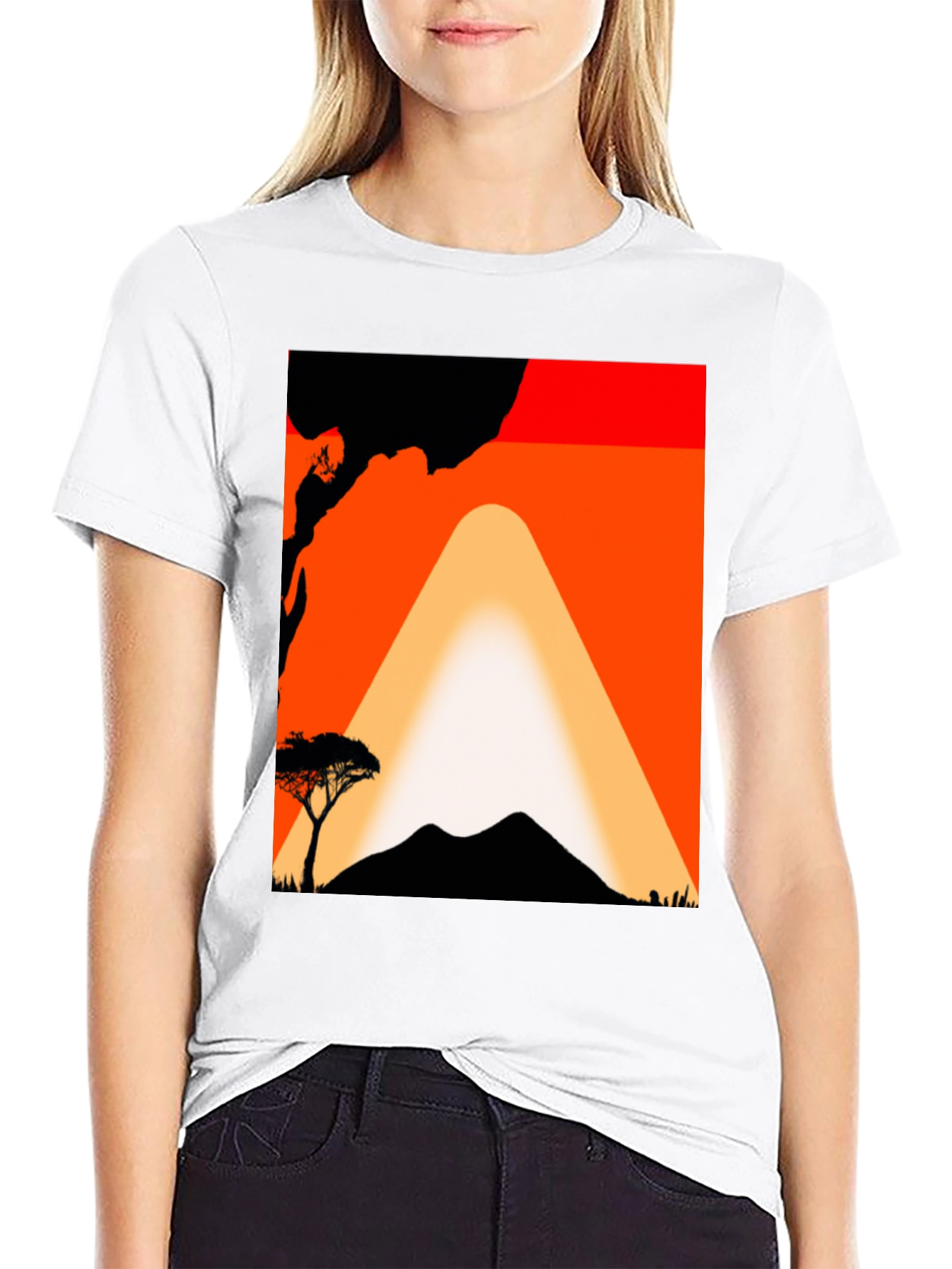Camiseta con diseño africano al atardecer