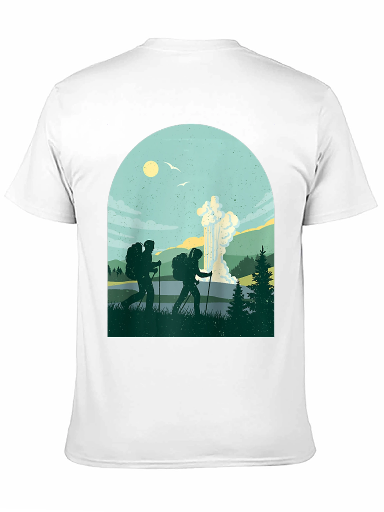 Camiseta Negra con Diseño de Excursionistas y Géiser