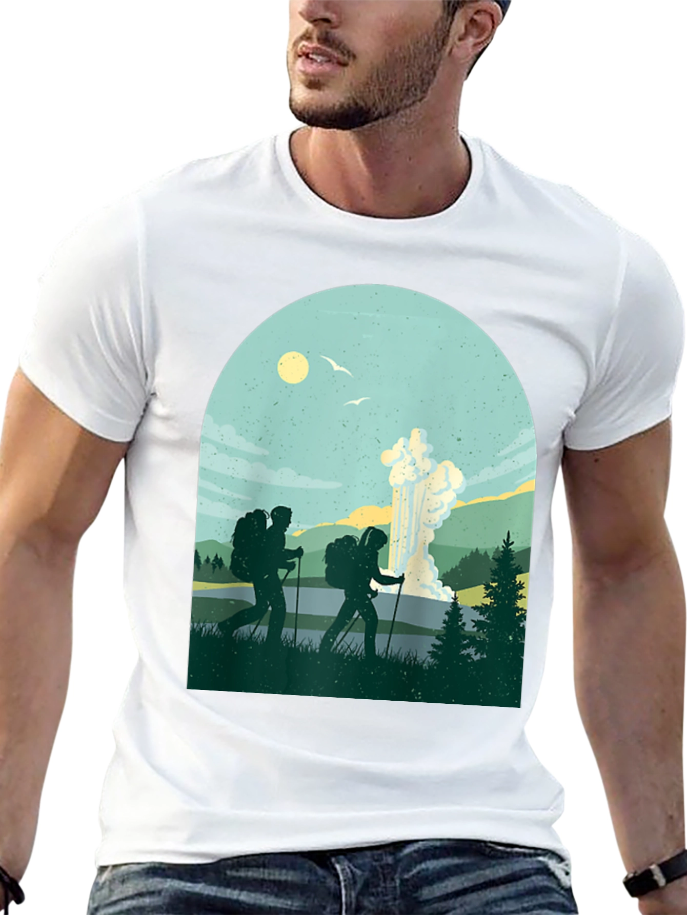 Camiseta Negra con Diseño de Excursionistas y Géiser