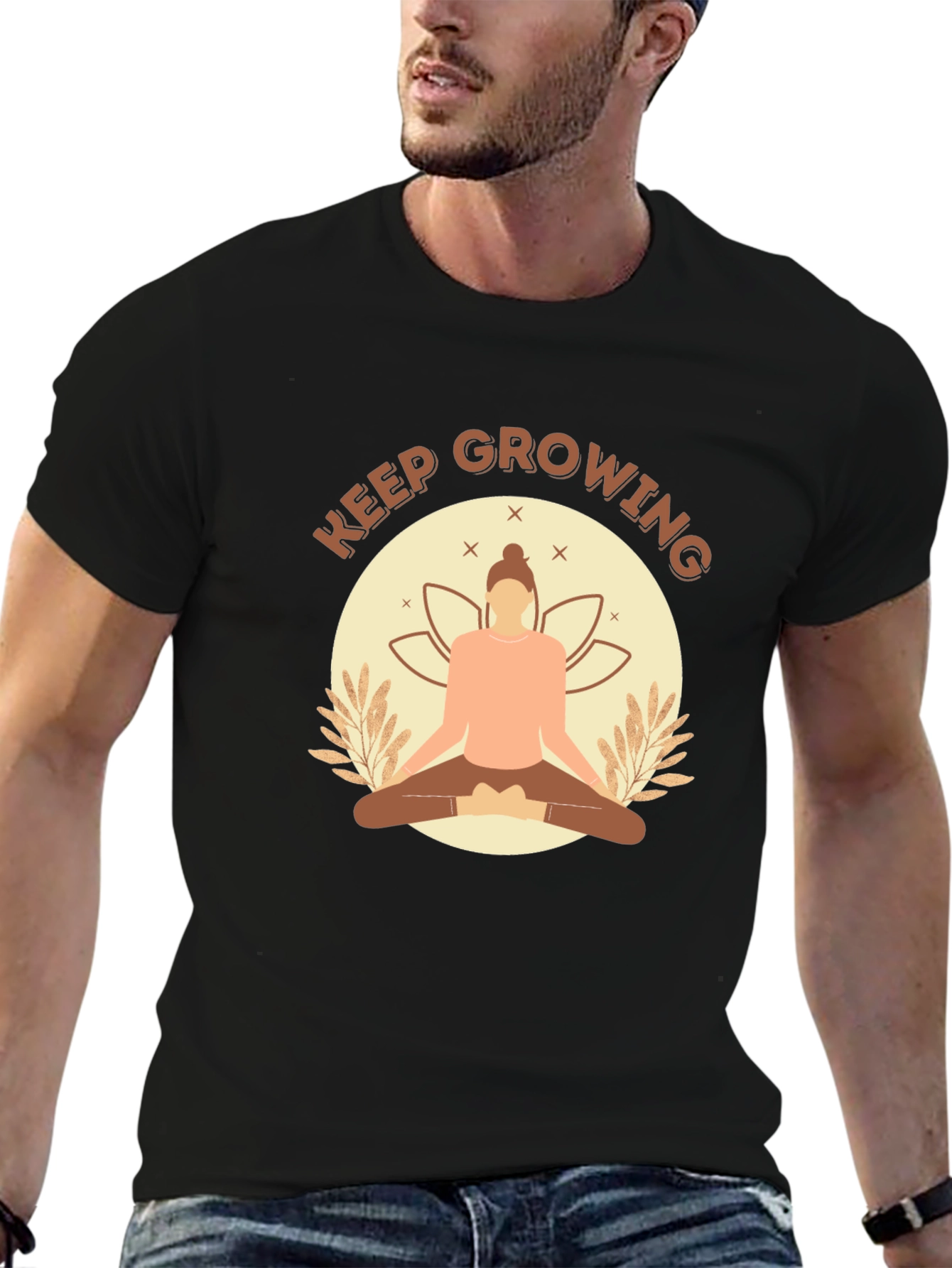 Camiseta Negra con Diseño de Yoga Keep Growing