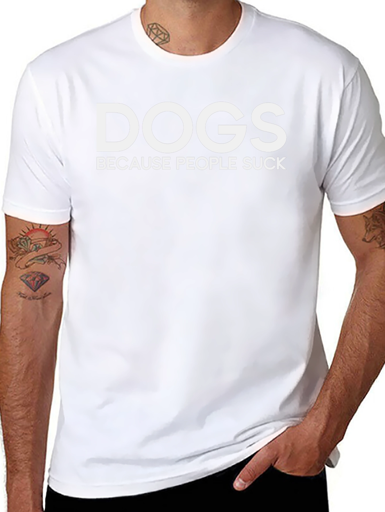Camiseta Negra: DOGS BECAUSE PEOPLE SUCK