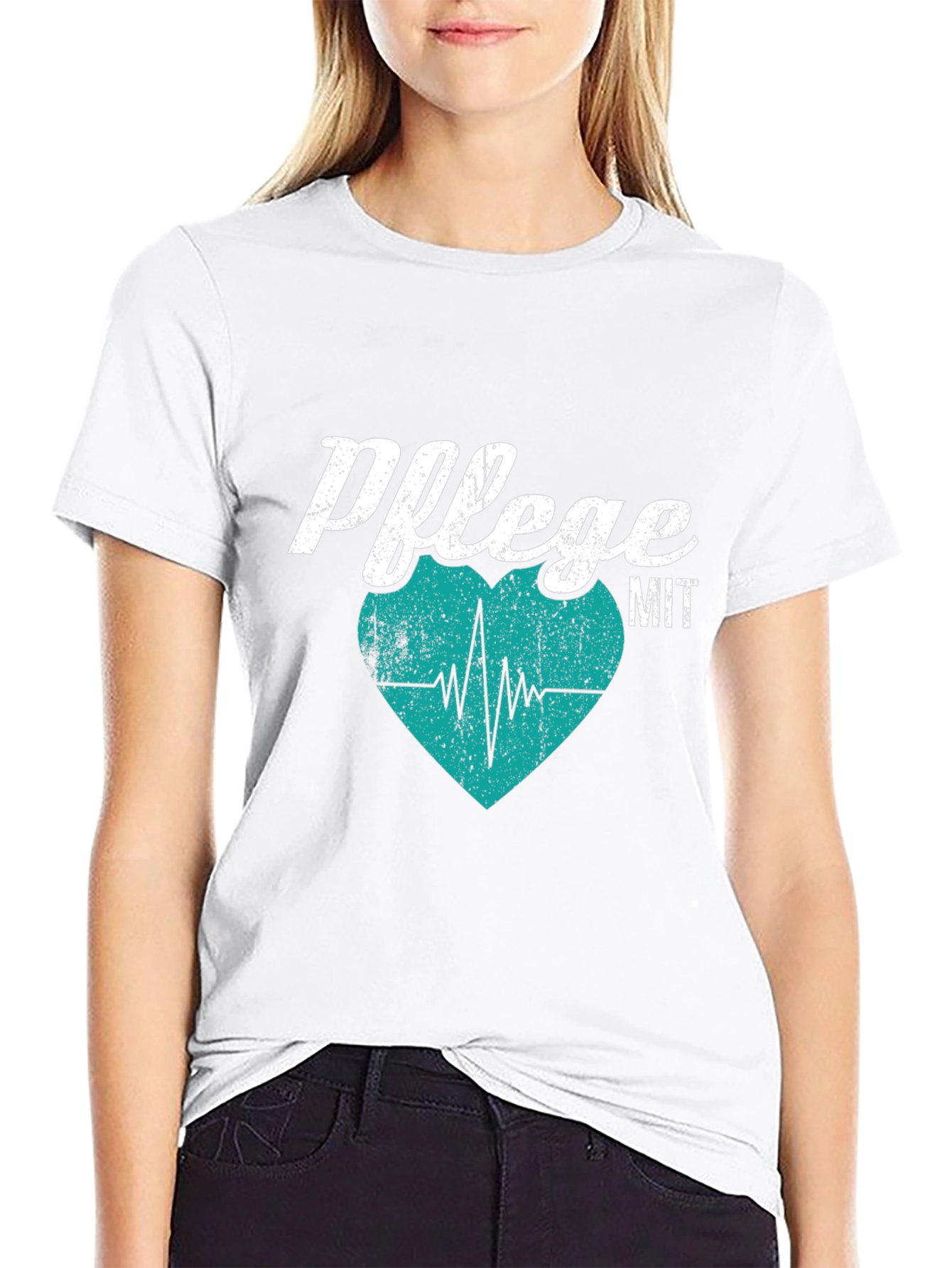 Camiseta Negra Pflege mit Herz