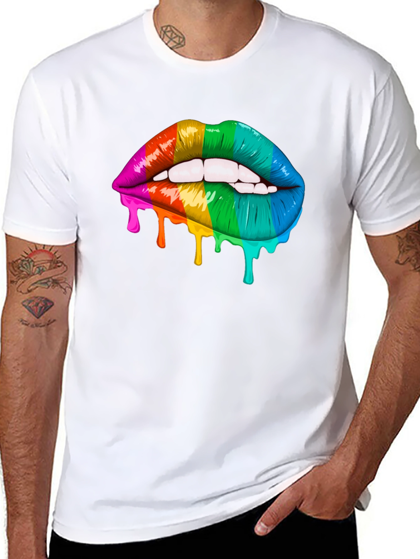 Camiseta Negra Unisex con Labios de Arcoíris