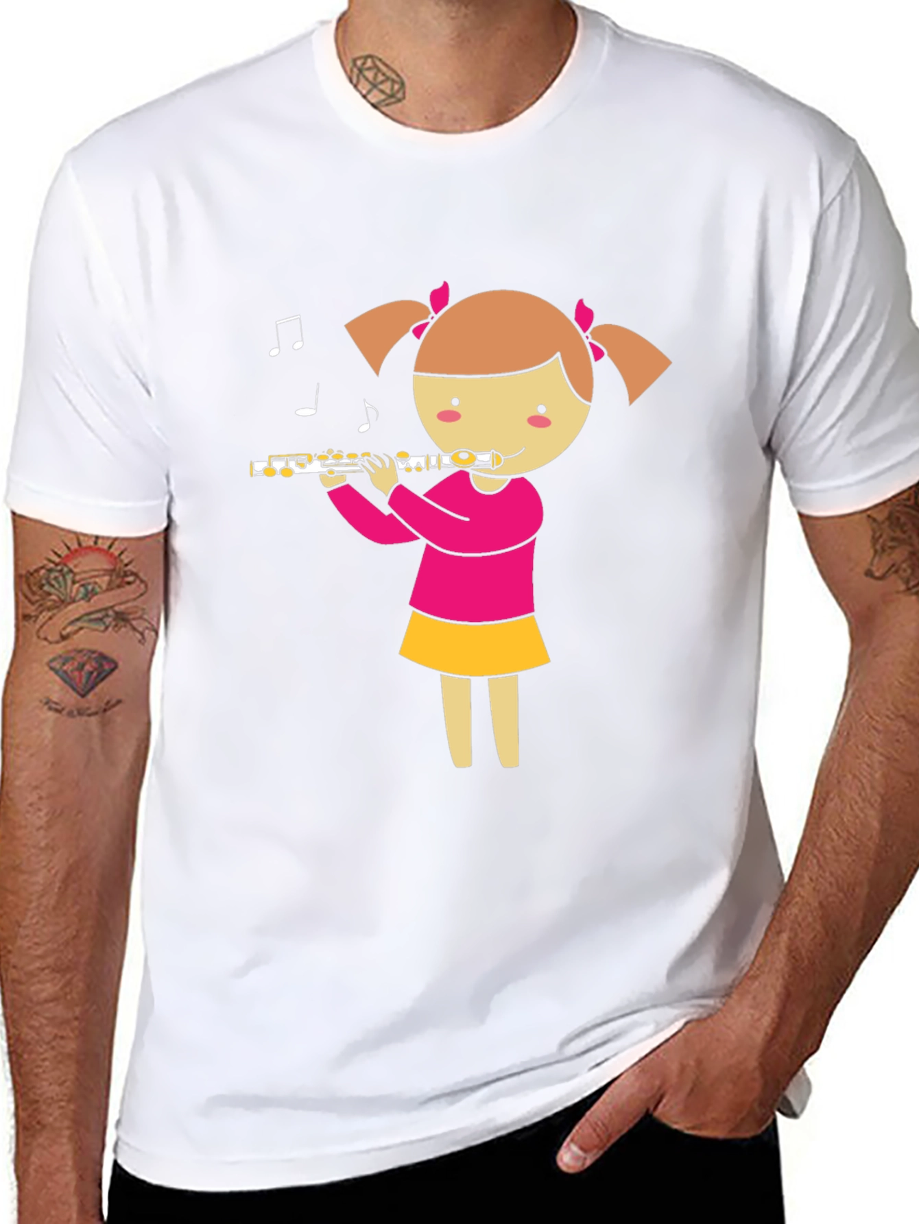 Camiseta Negra con Diseño de Niña Flautista
