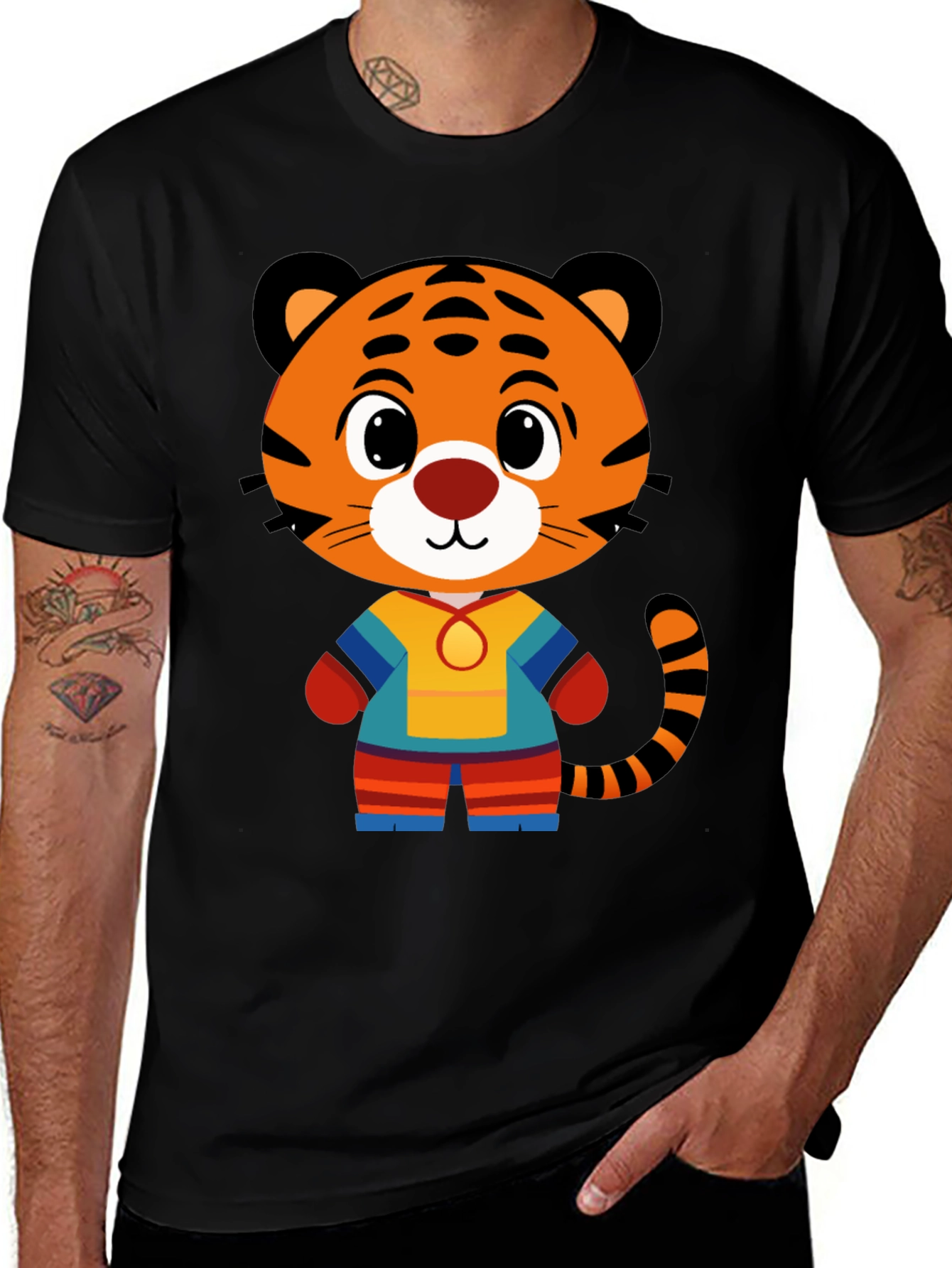 Camiseta Negra con Diseño de Tigre Animado para Hombre