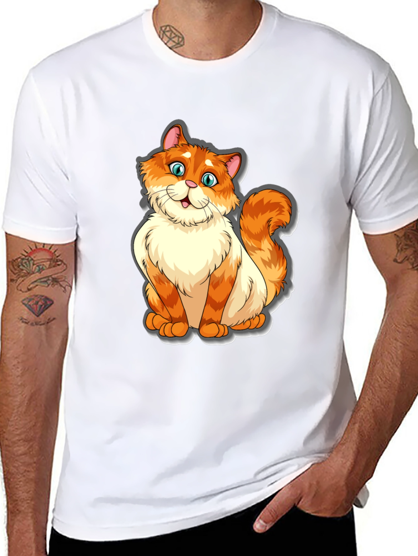 Camiseta Negra con Diseño de Gato Naranja