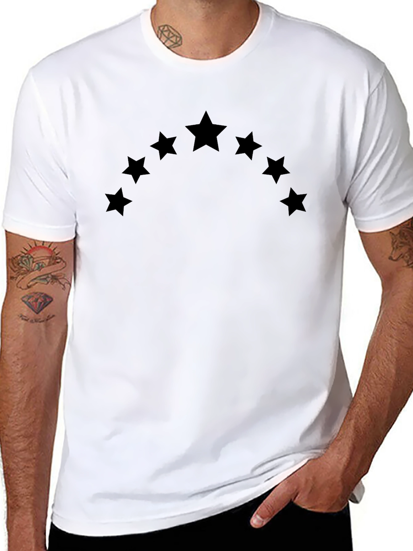 Camiseta Negra con Estrellas en Arco