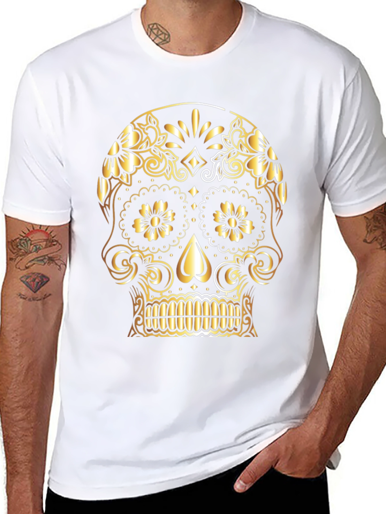 Camiseta Negra Calavera Dorada