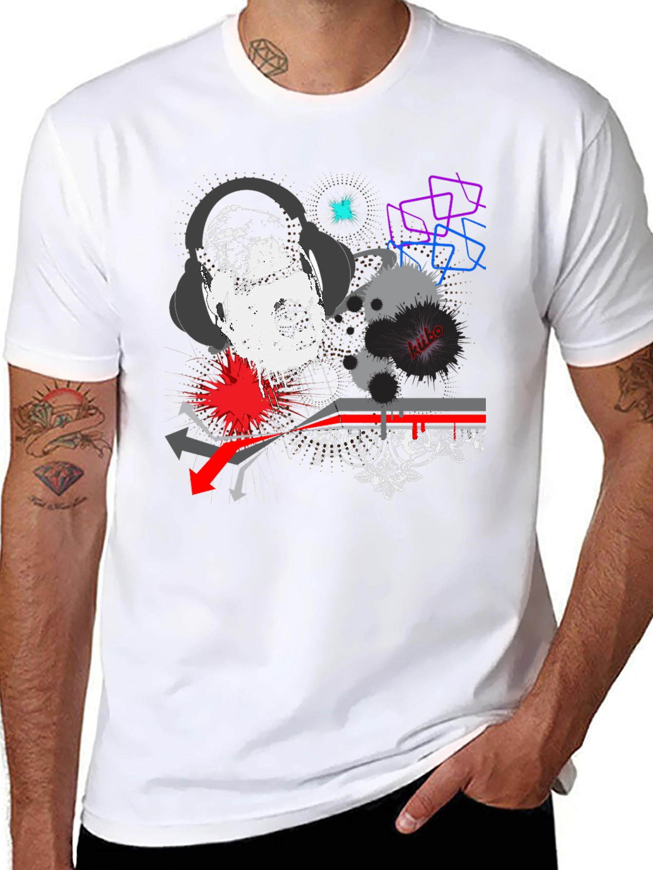 Camiseta Negra Urbana con Diseño Gráfico Abstracto