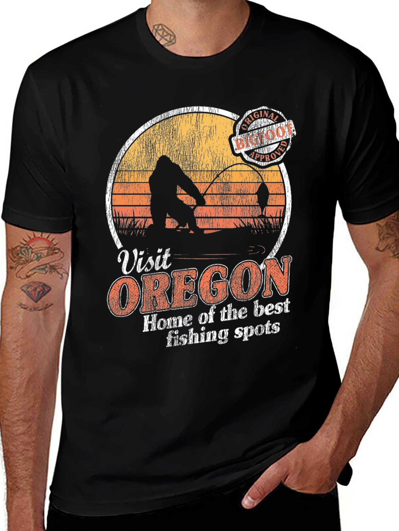 Camiseta Hombre Visit Oregon Bigfoot Approved Pesca