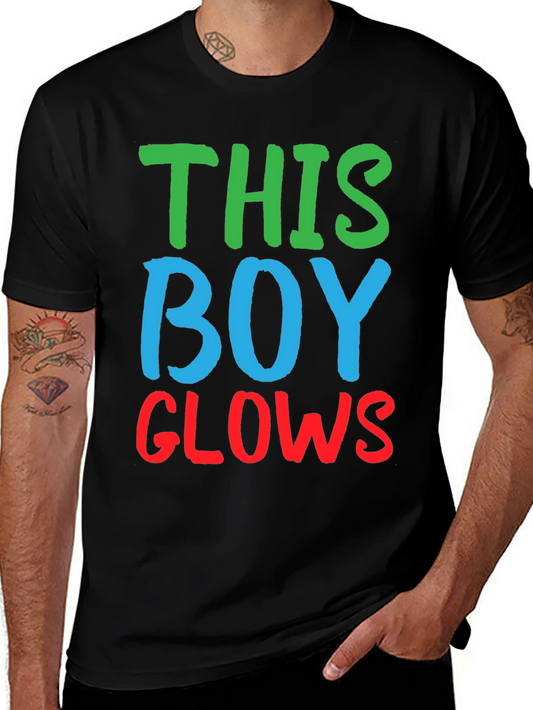 Camiseta Negra: This Boy Glows en Colores