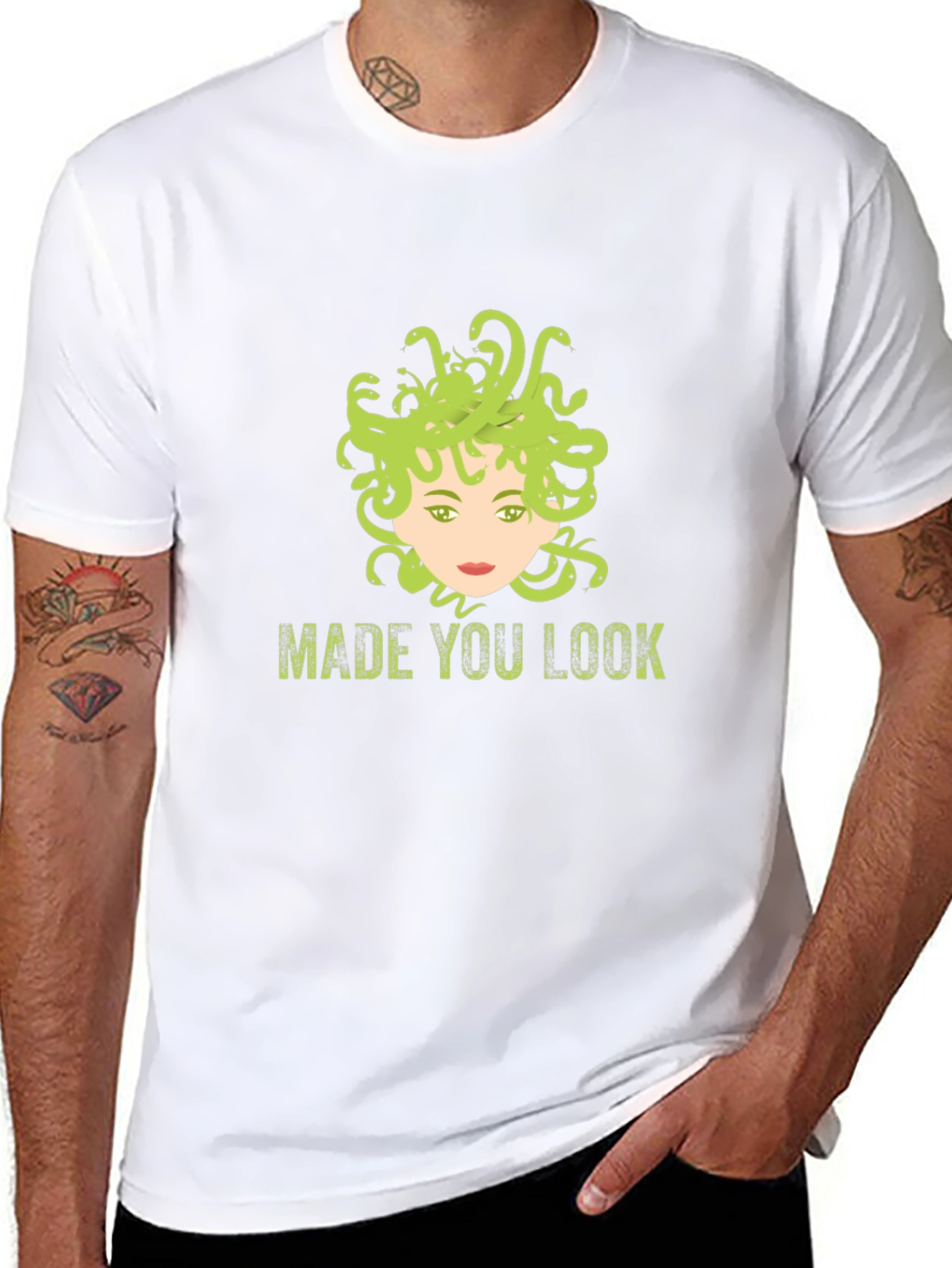 Camiseta Negra Medusa Te Hice Mirar
