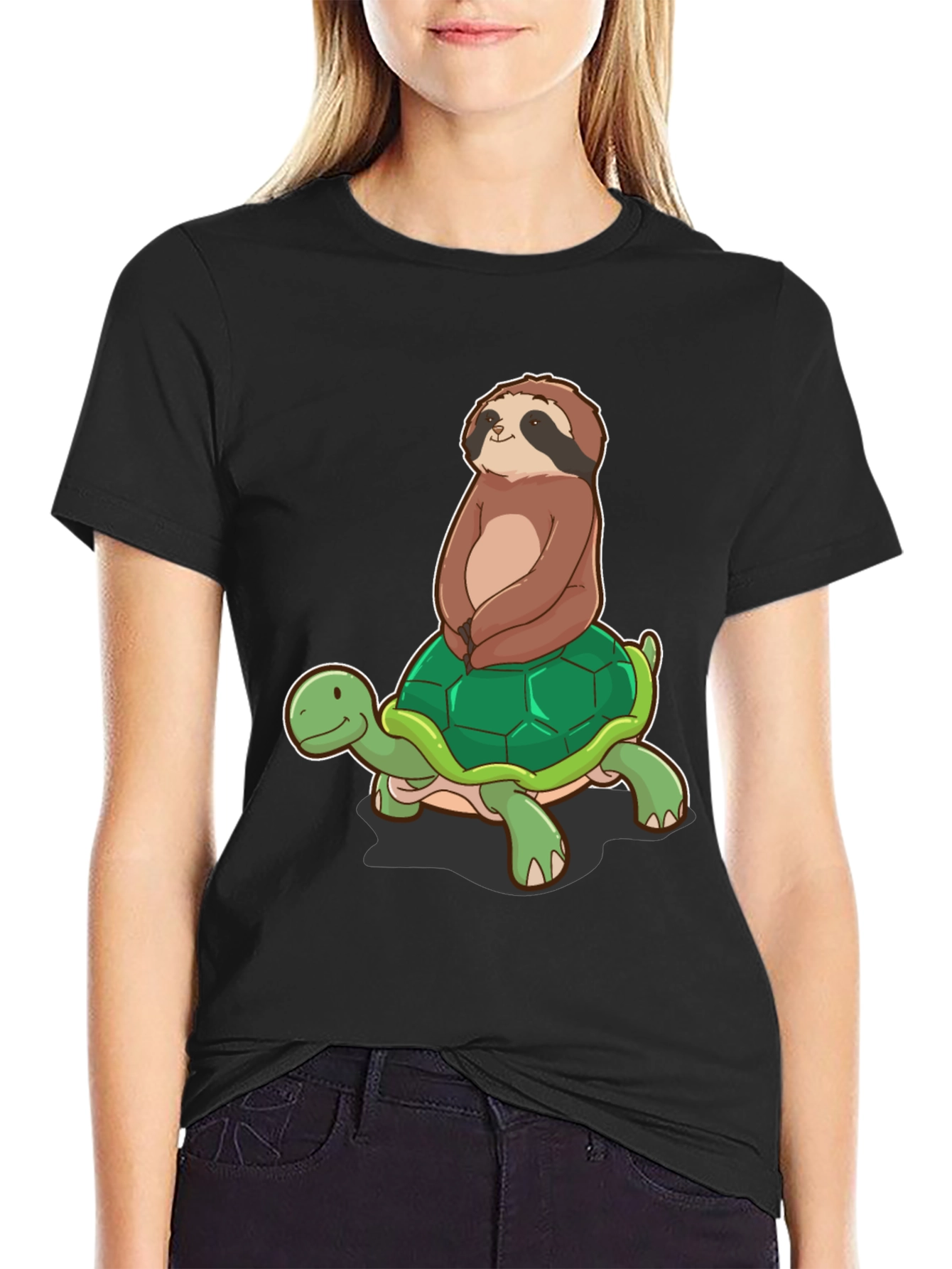 Camiseta Negra con Diseño de Perezoso en Tortuga