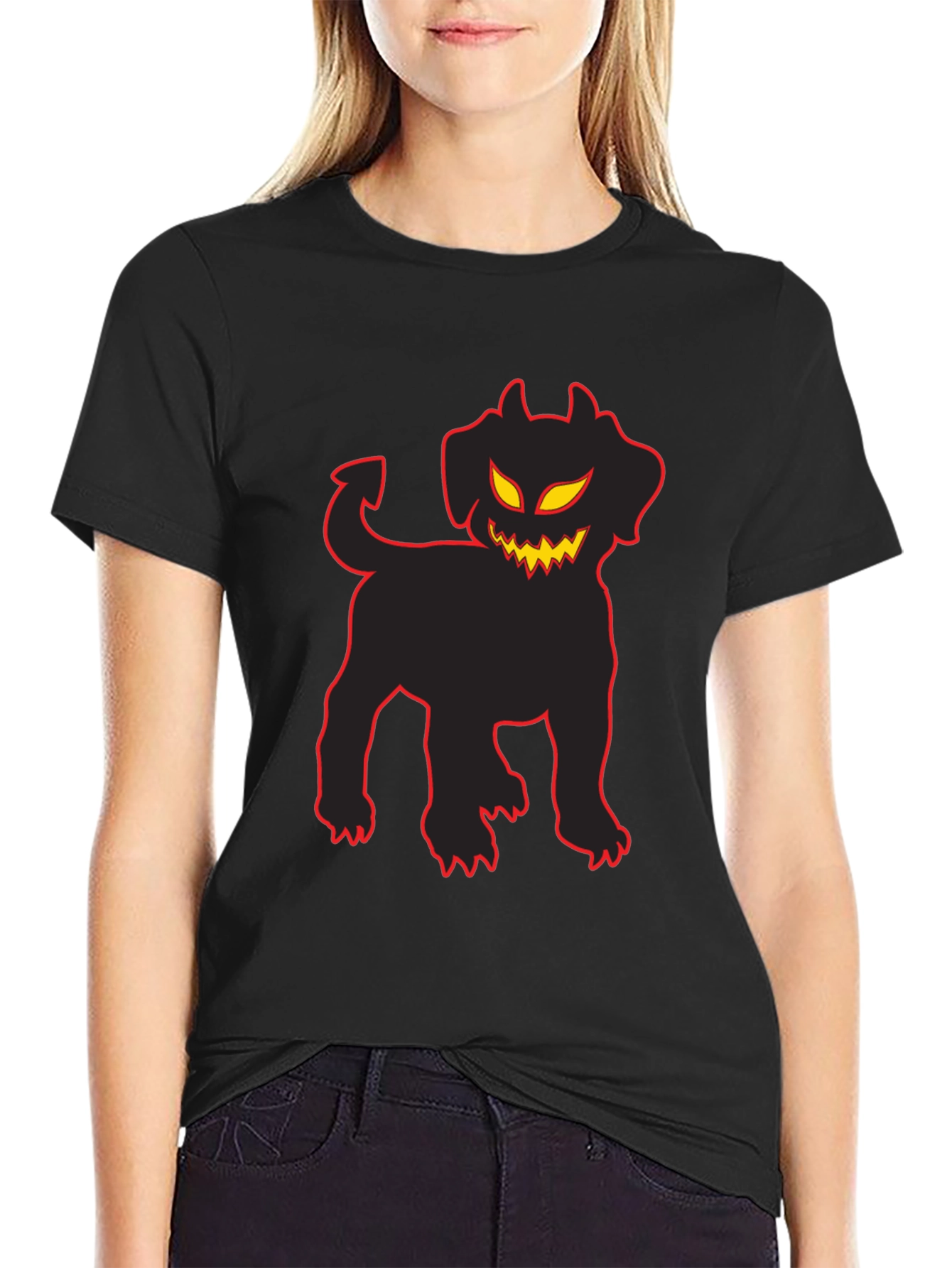 Camiseta Negra con Perro Diabólico Halloween