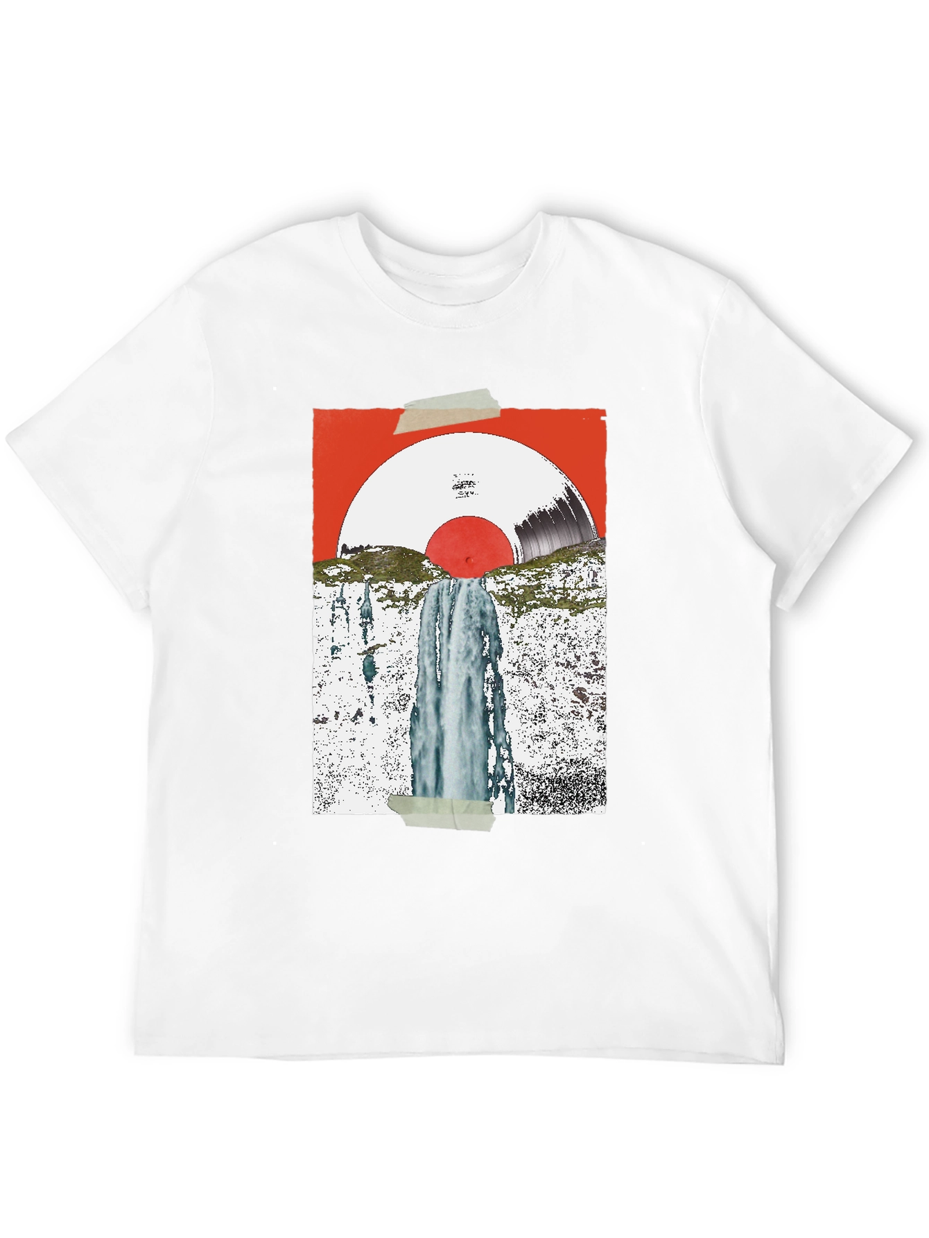 Camiseta Negra con Diseño Abstracto de Vinilo y Cascada