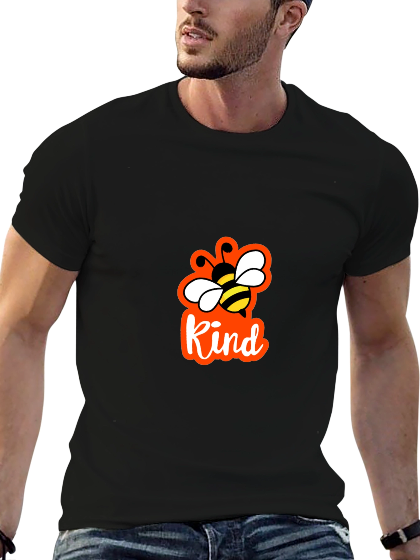 Camiseta Negra con Abeja y Letras Kind
