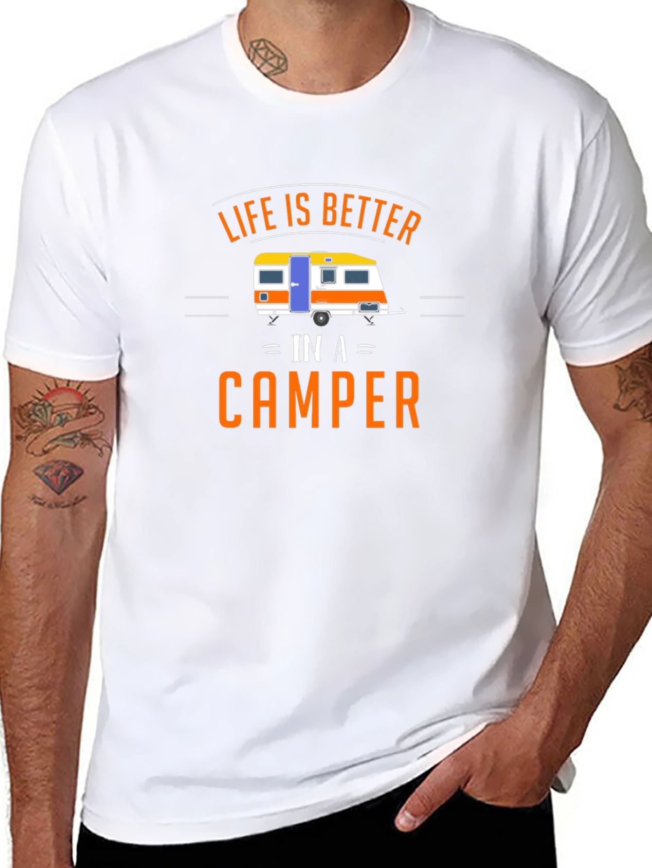 Camiseta Negra Life is Better in a Camper