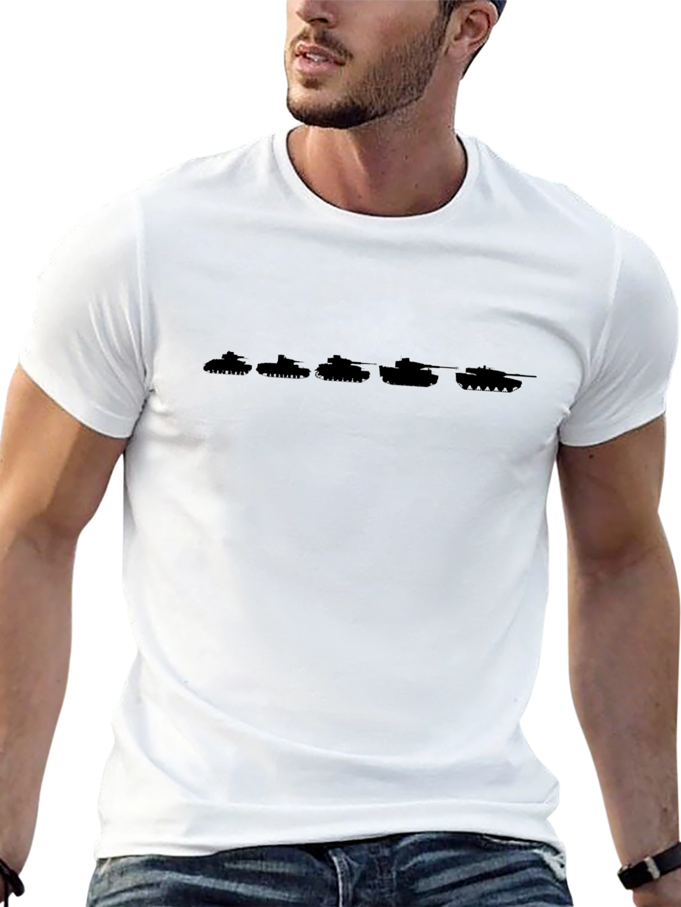 Camiseta Negra con Silueta de Tanques en Fila