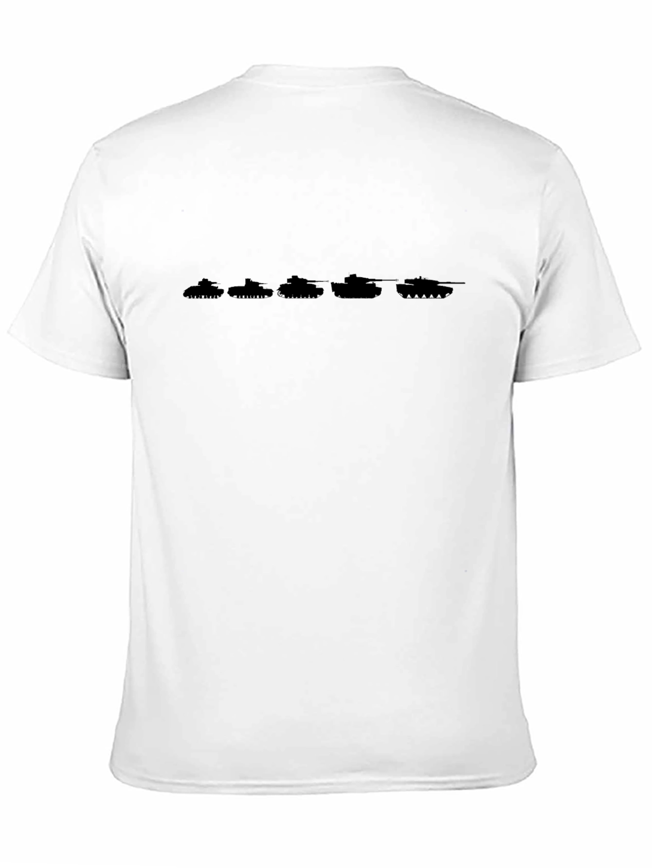 Camiseta Negra con Silueta de Tanques en Fila