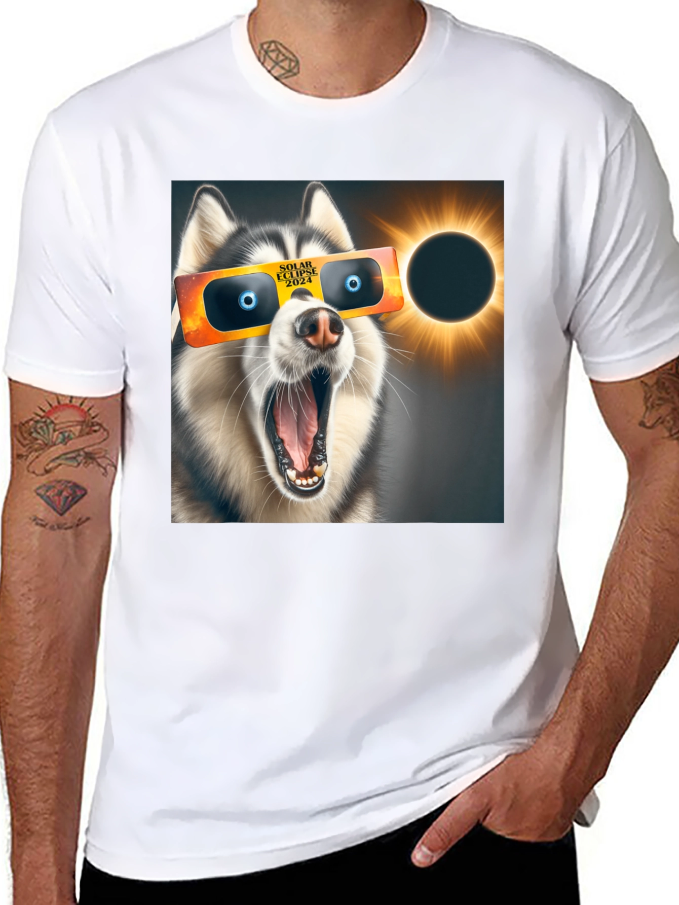 Camiseta Negra con Diseño de Eclipse Solar Canino