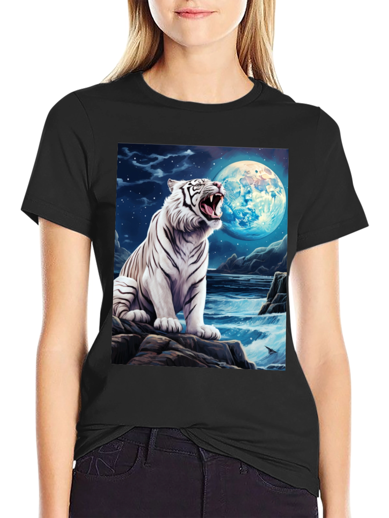 Camiseta Negra con Tigre Blanco y Luna